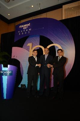 左起：喜達屋酒店與度假村國際集團大中華區總裁錢進、喜達屋酒店與度假村國際集團副主席兼首席財務官溫森浦 （Vasant Prabhu）以及喜達屋酒店與度假村國際集團亞太區總裁何國祥（Stephen Ho）