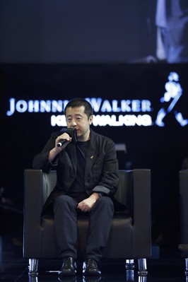 著名導(dǎo)演賈樟柯出席尊尼獲加&reg;藍(lán)牌&reg;當(dāng)代變革者 短片發(fā)布典禮